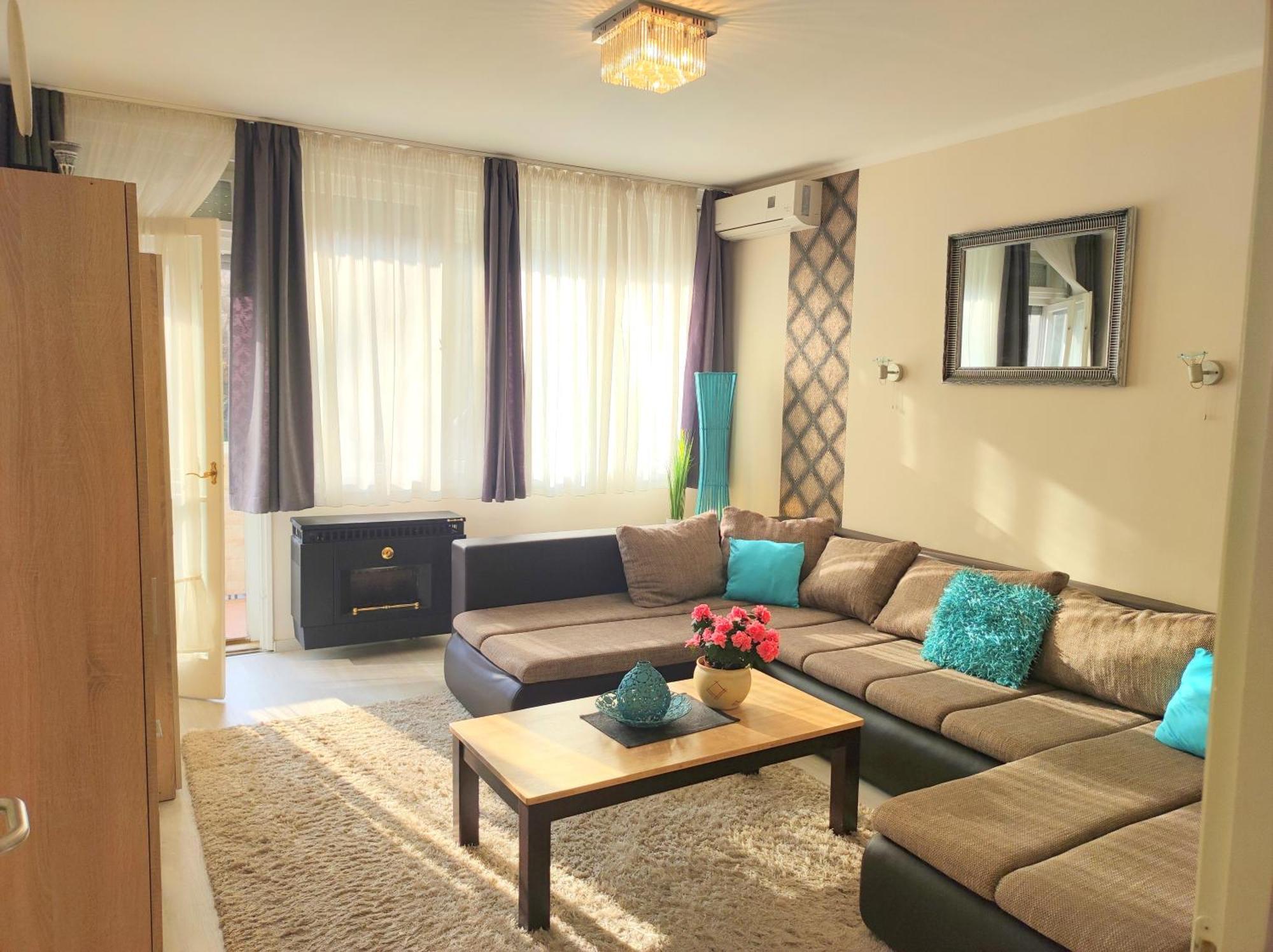 Strandfuerdo Apartman Eger Extérieur photo